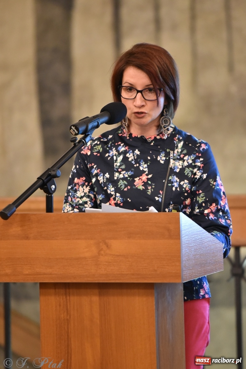 Zdjęcie w galerii na portalu naszraciborz.pl: Od pradziejów do współczesności. O rytuałach pogrzebowych w raciborskim Muzeum wiadomości z regionu