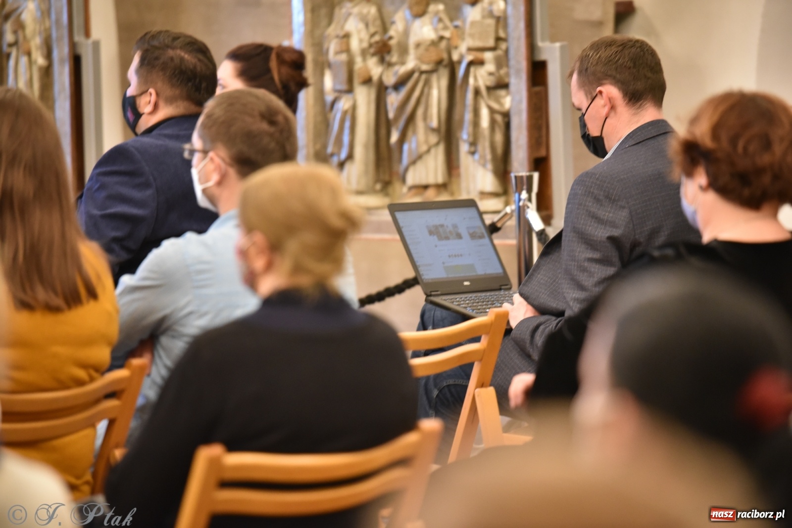Zdjęcie w galerii na portalu naszraciborz.pl: Od pradziejów do współczesności. O rytuałach pogrzebowych w raciborskim Muzeum wiadomości z regionu