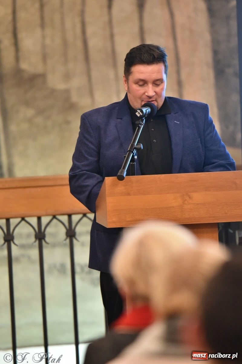 Zdjęcie w galerii na portalu naszraciborz.pl: Od pradziejów do współczesności. O rytuałach pogrzebowych w raciborskim Muzeum wiadomości z regionu