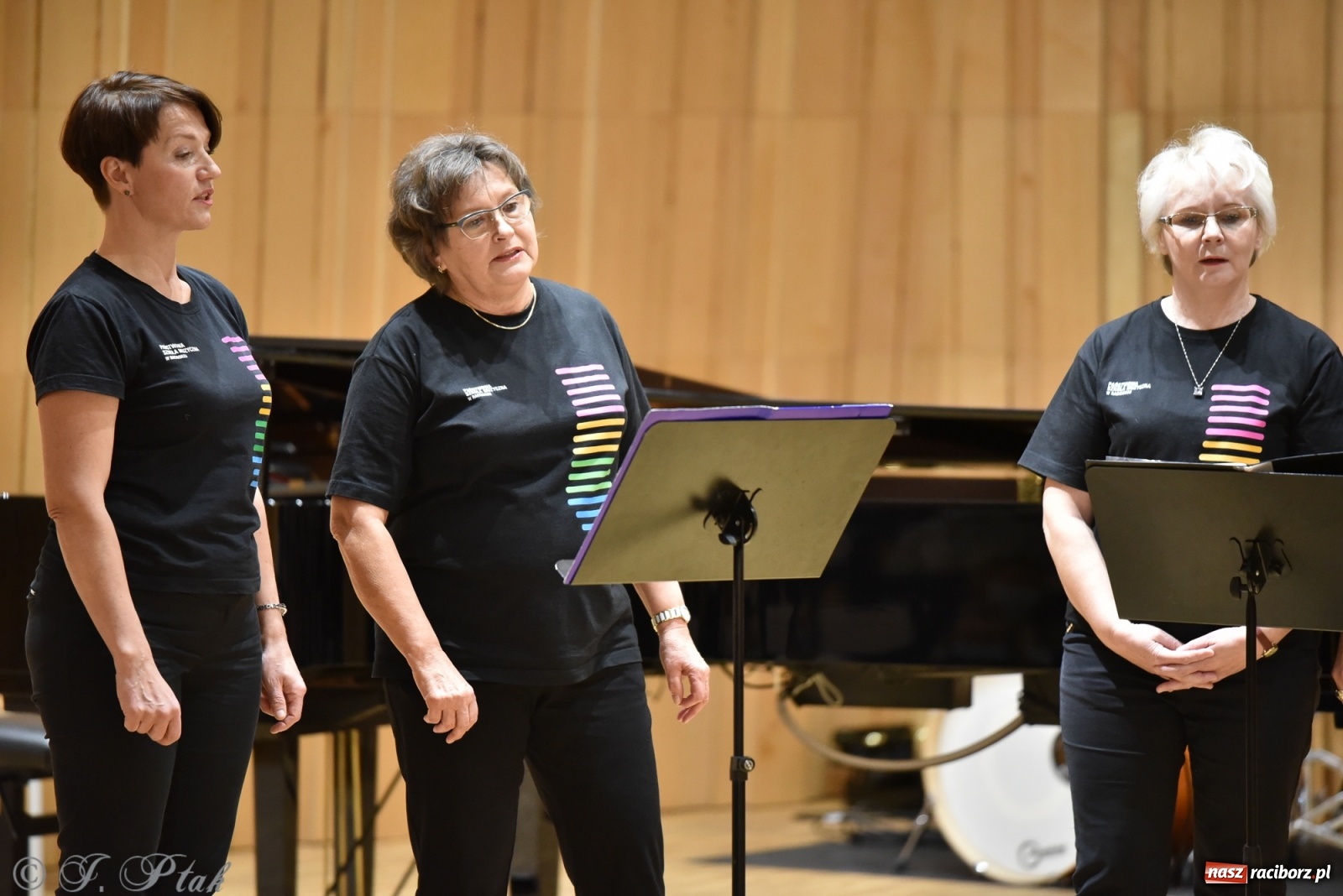 Zdjęcie w galerii na portalu naszraciborz.pl: Nauczyciele na scenie. Koncert w PSM [FOTO i WIDEO] wiadomości z regionu