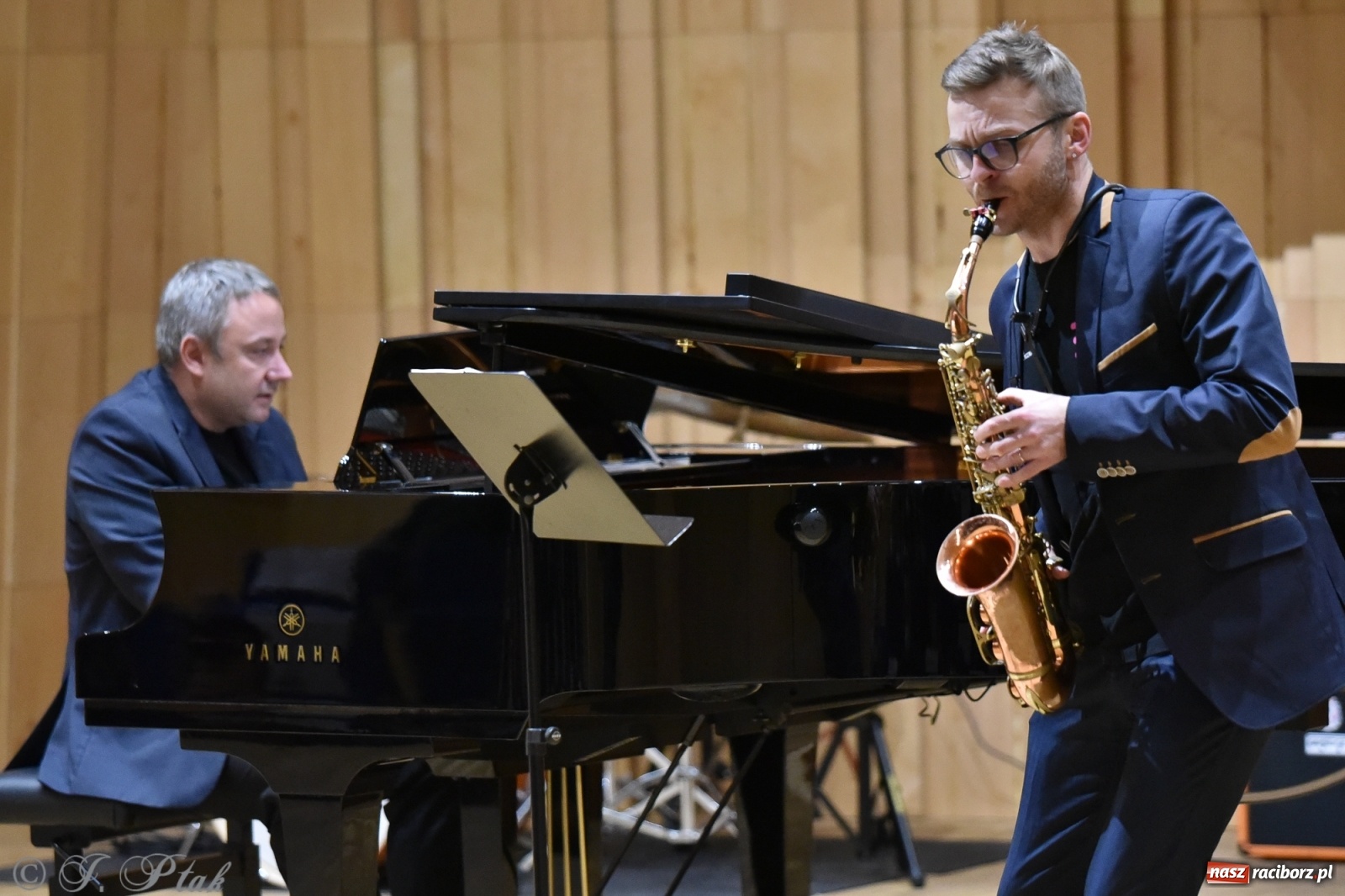 Zdjęcie w galerii na portalu naszraciborz.pl: Nauczyciele na scenie. Koncert w PSM [FOTO i WIDEO] wiadomości z regionu