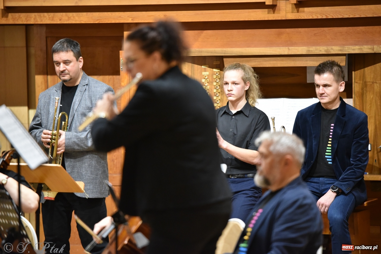 Zdjęcie w galerii na portalu naszraciborz.pl: Nauczyciele na scenie. Koncert w PSM [FOTO i WIDEO] wiadomości z regionu