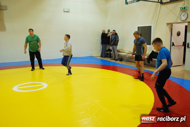 Zdjęcie w galerii na portalu naszraciborz.pl: Sportowa hala w nowym wcieleniu wiadomości z regionu