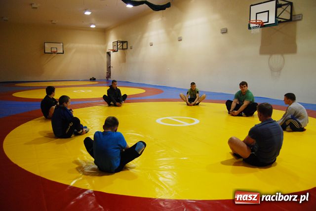 Zdjęcie w galerii na portalu naszraciborz.pl: Sportowa hala w nowym wcieleniu wiadomości z regionu