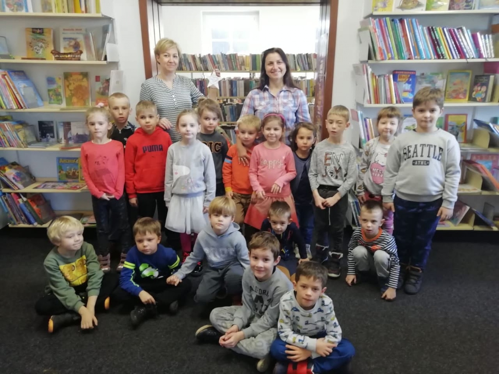 Zdjęcie w galerii na portalu naszraciborz.pl: Sześciolatki z Rud poznały czym jest biblioteka wiadomości z regionu