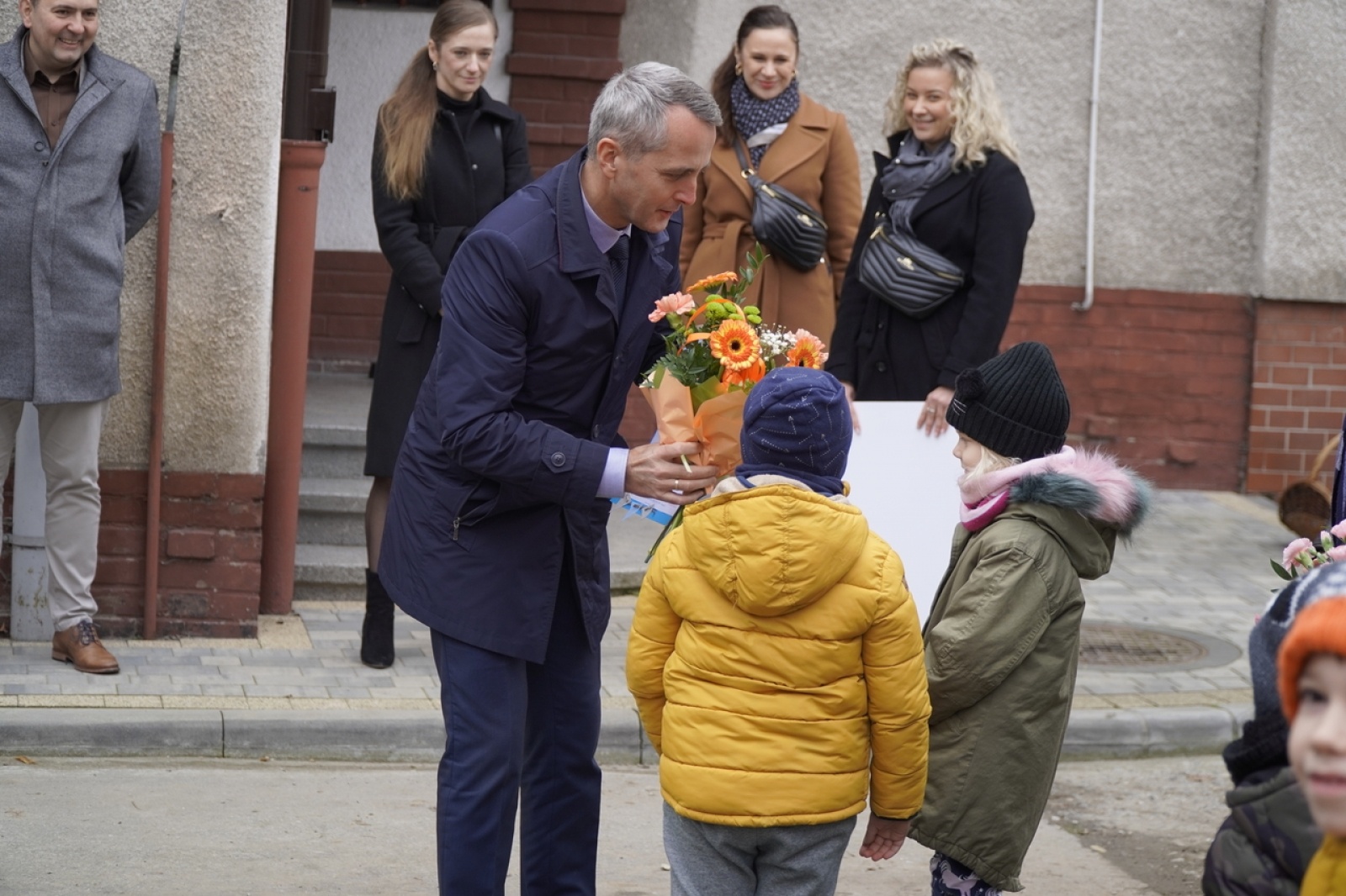 Zdjęcie w galerii na portalu naszraciborz.pl: Przedszkole nr 13 ma nowy plac zabaw wiadomości z regionu