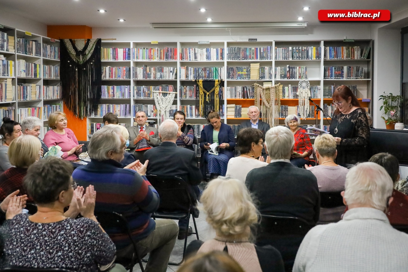 Zdjęcie w galerii na portalu naszraciborz.pl: Przemyślenia – wieczór poetycki Jadwigi Wojnowskiej wiadomości z regionu