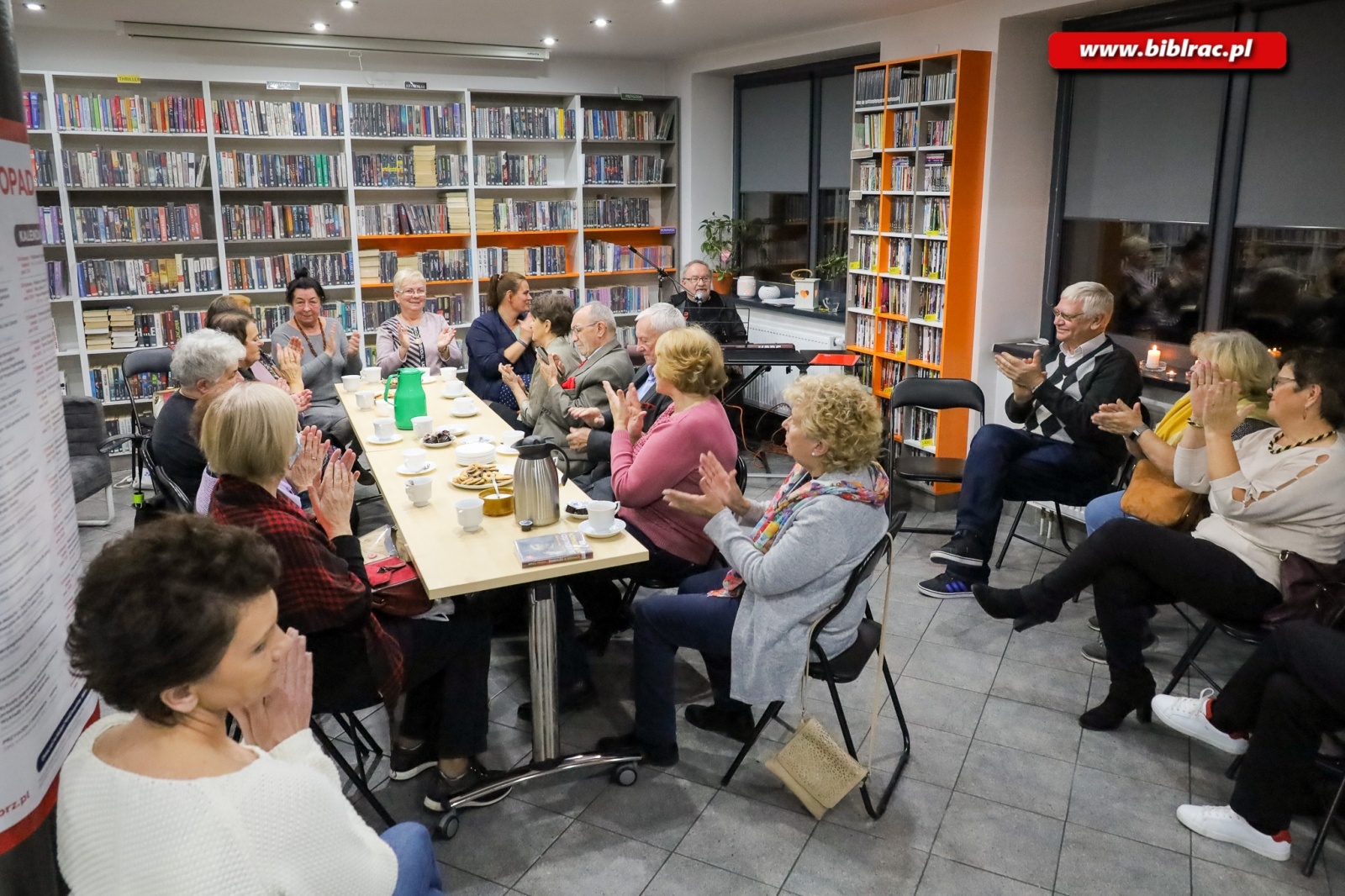 Zdjęcie w galerii na portalu naszraciborz.pl: Przemyślenia – wieczór poetycki Jadwigi Wojnowskiej wiadomości z regionu