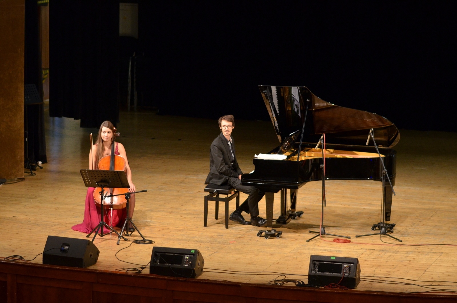 Zdjęcie w galerii na portalu naszraciborz.pl: Muzyczne spotkanie młodych w RCK. W roli głównej wiolonczela wiadomości z regionu