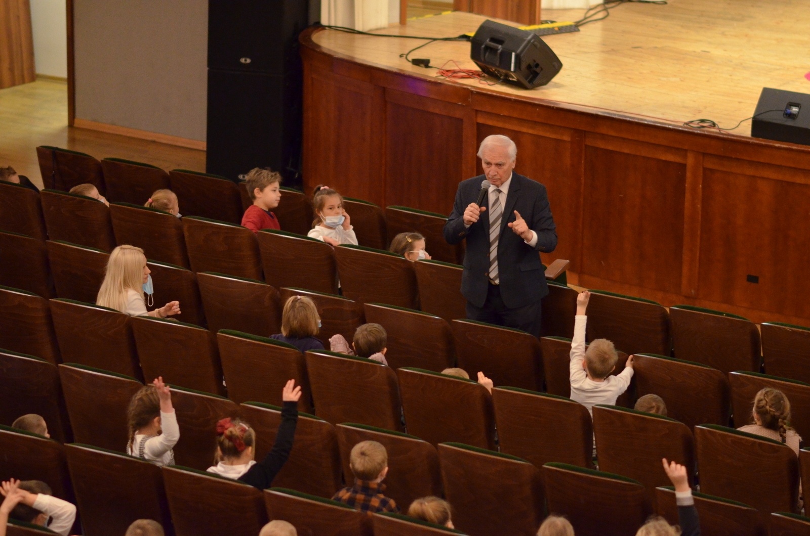 Zdjęcie w galerii na portalu naszraciborz.pl: Muzyczne spotkanie młodych w RCK. W roli głównej wiolonczela wiadomości z regionu
