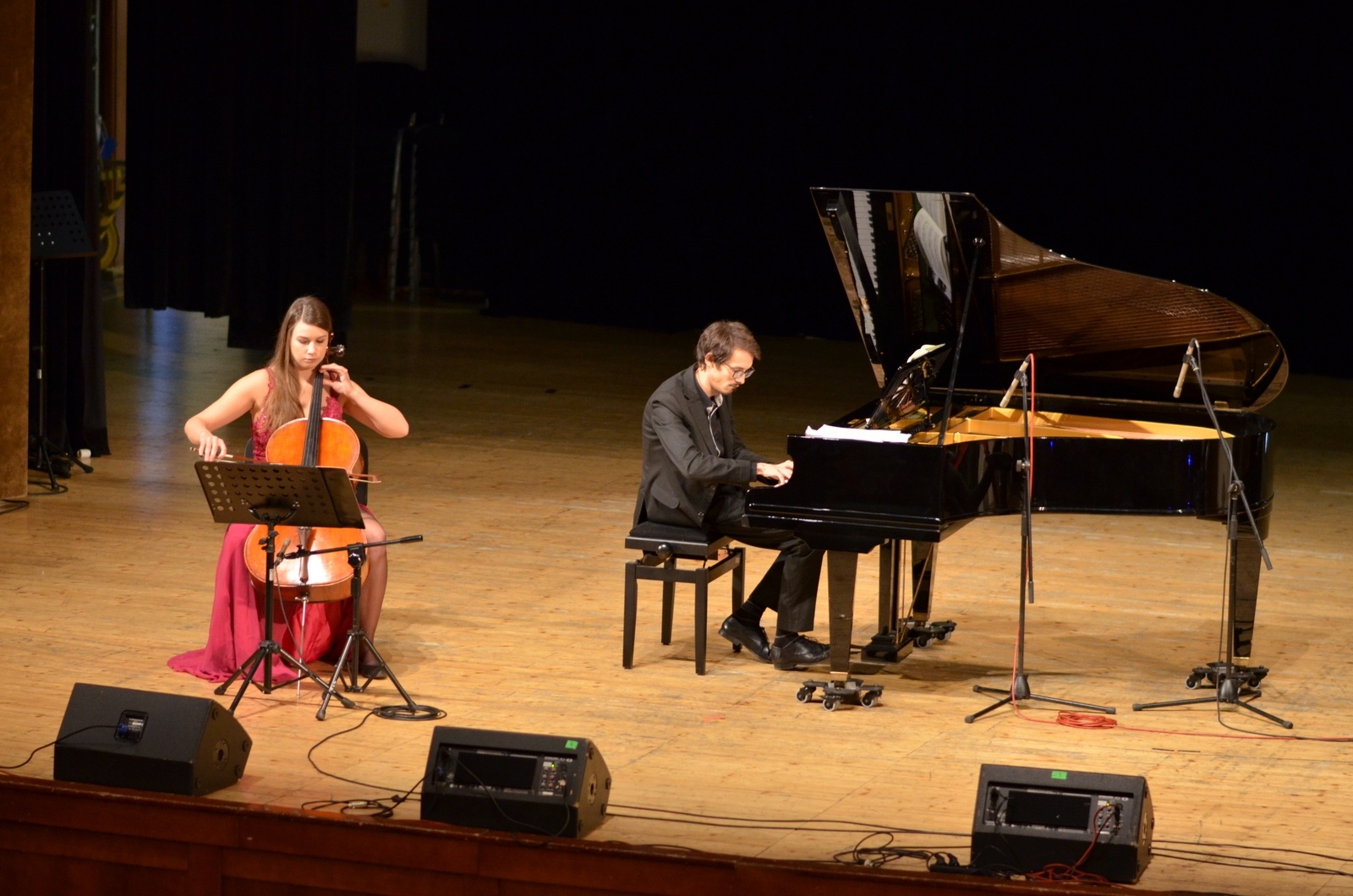 Zdjęcie w galerii na portalu naszraciborz.pl: Muzyczne spotkanie młodych w RCK. W roli głównej wiolonczela wiadomości z regionu