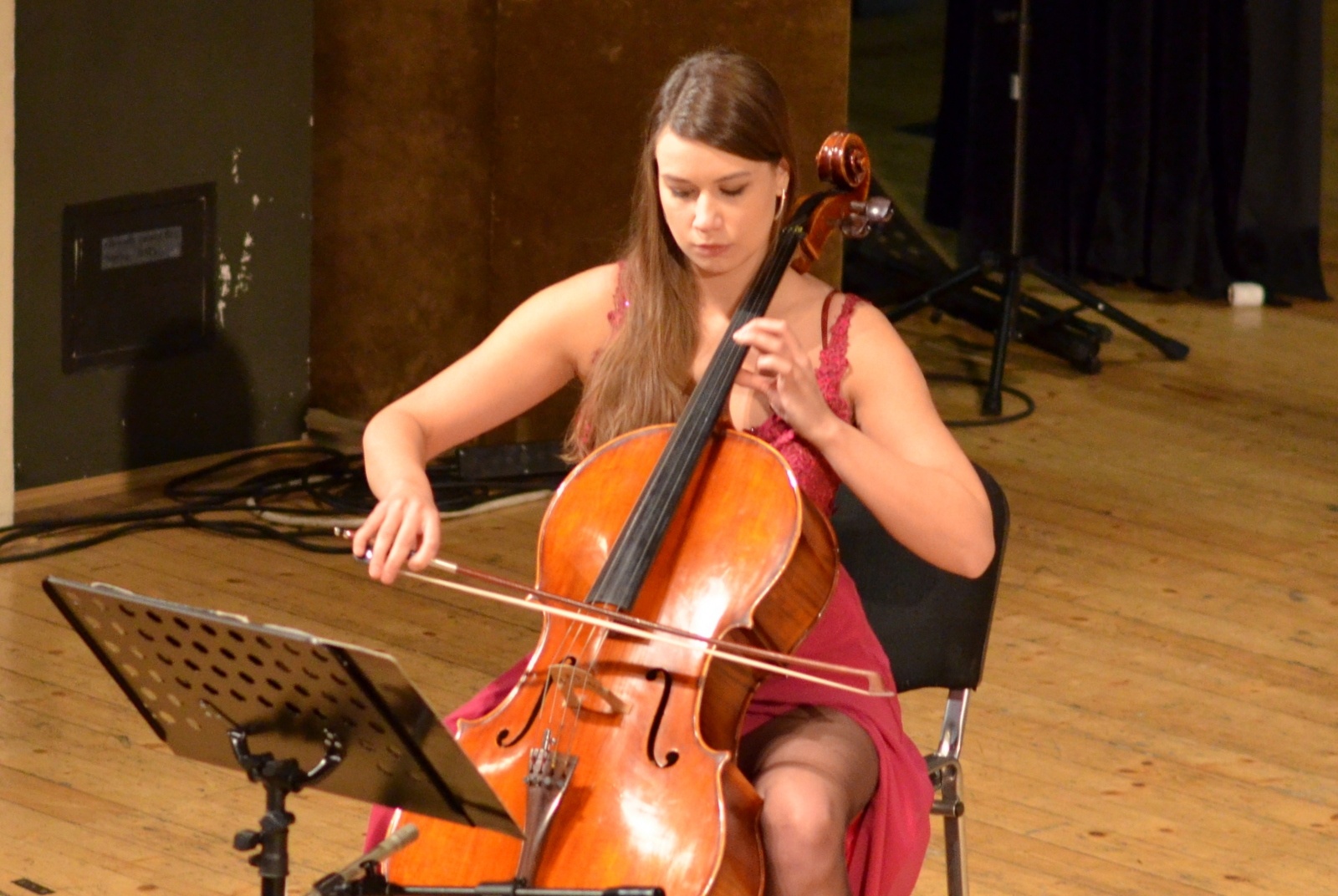 Zdjęcie w galerii na portalu naszraciborz.pl: Muzyczne spotkanie młodych w RCK. W roli głównej wiolonczela wiadomości z regionu