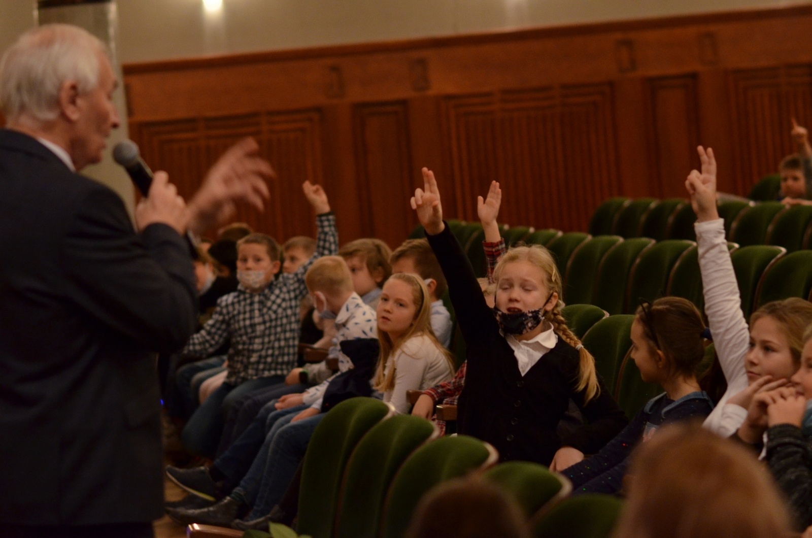 Zdjęcie w galerii na portalu naszraciborz.pl: Muzyczne spotkanie młodych w RCK. W roli głównej wiolonczela wiadomości z regionu