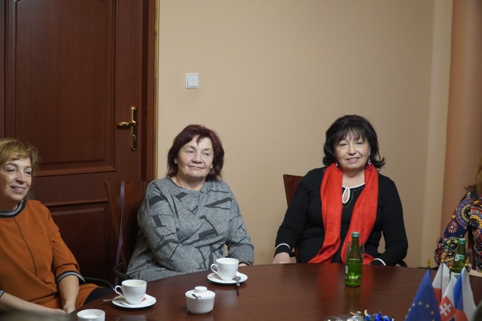 Zdjęcie w galerii na portalu naszraciborz.pl: Prezydent ugościł przedstawicielki słowackiego i czeskiego przedszkola wiadomości z regionu