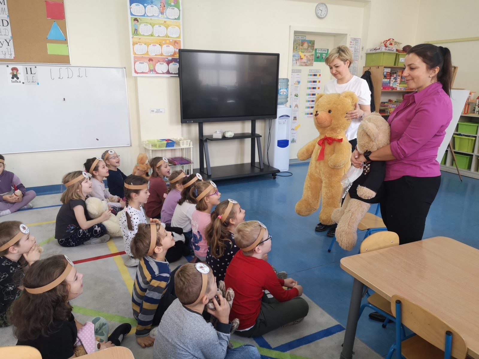 Zdjęcie w galerii na portalu naszraciborz.pl: Dzień Pluszowego Misia w rudzkim przedszkolu wiadomości z regionu