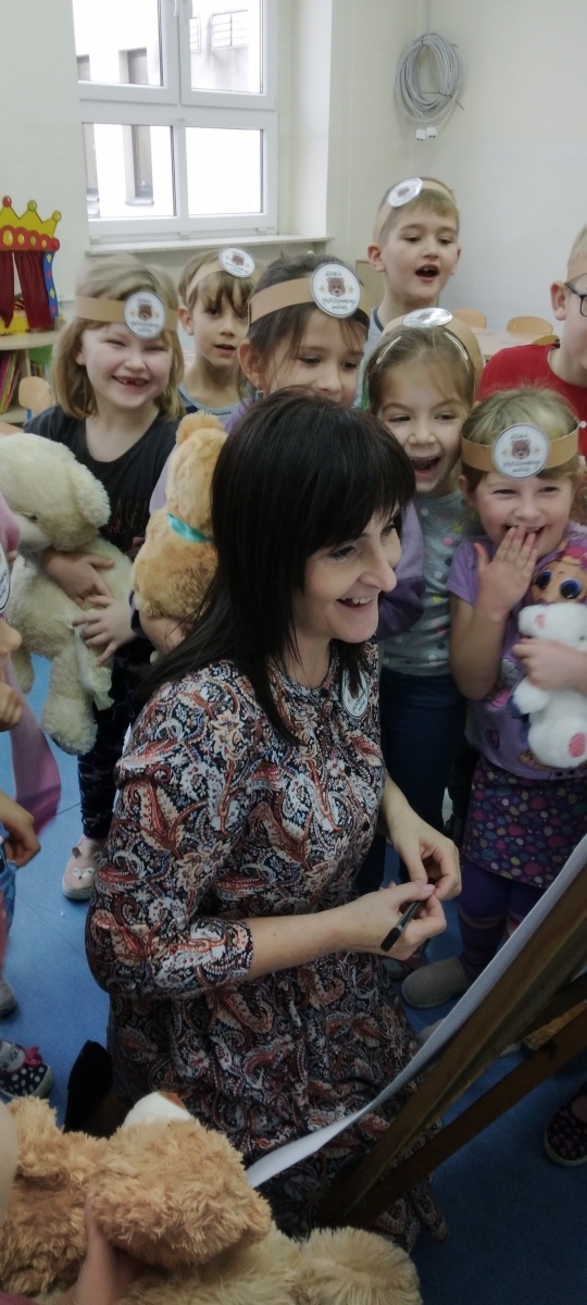 Zdjęcie w galerii na portalu naszraciborz.pl: Dzień Pluszowego Misia w rudzkim przedszkolu wiadomości z regionu