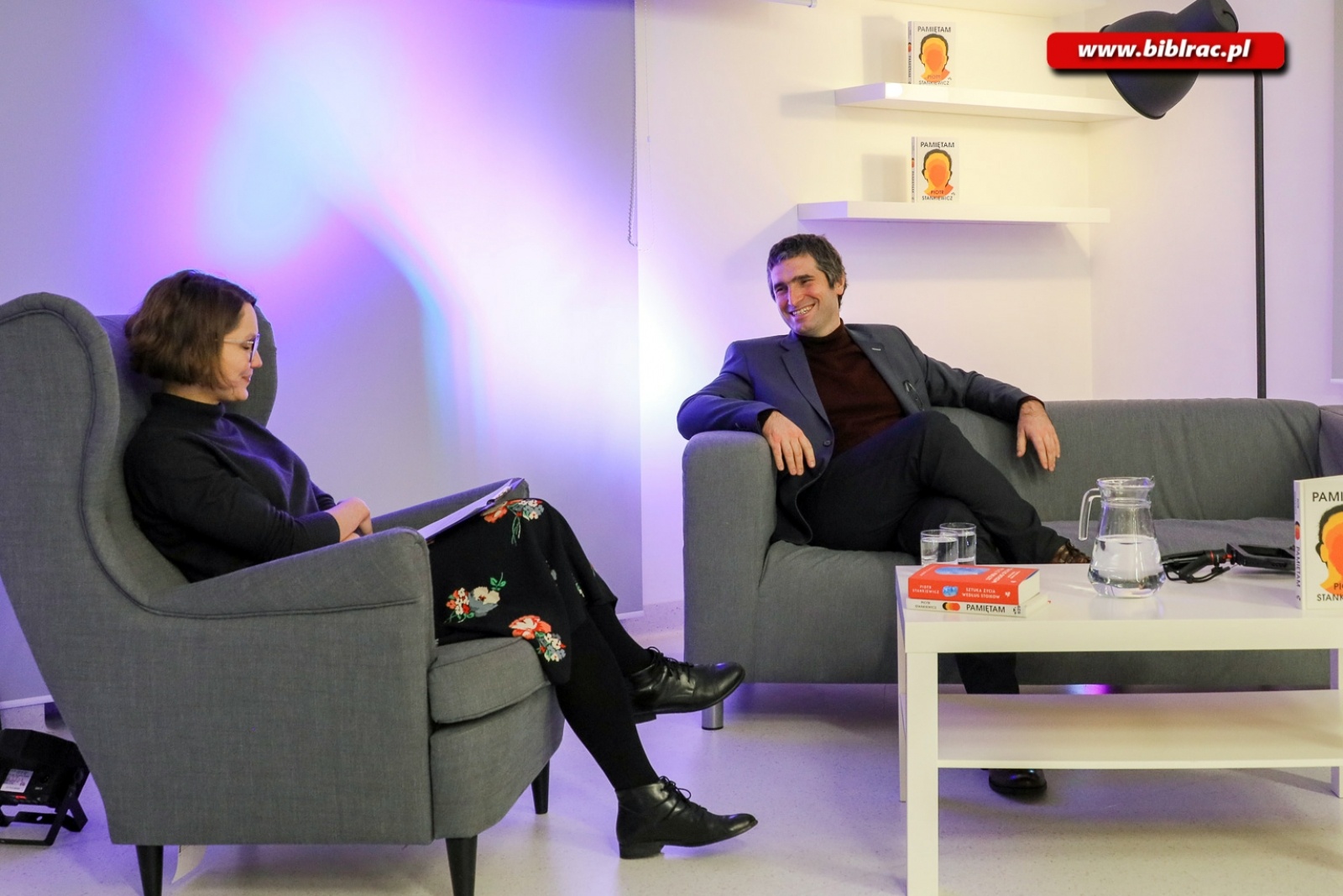 Zdjęcie w galerii na portalu naszraciborz.pl: O pamięci i stoicyzmie w raciborskiej bibliotece [FOTO] wiadomości z regionu