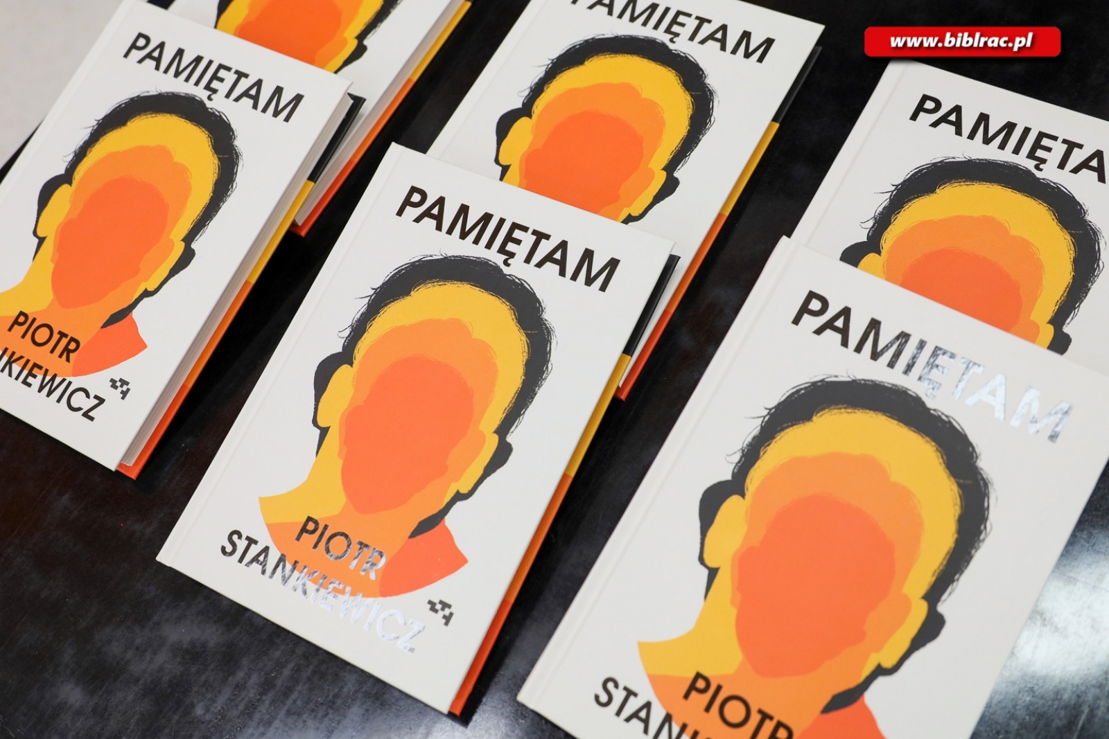 Zdjęcie w galerii na portalu naszraciborz.pl: O pamięci i stoicyzmie w raciborskiej bibliotece [FOTO] wiadomości z regionu