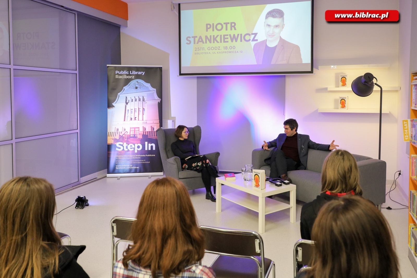 Zdjęcie w galerii na portalu naszraciborz.pl: O pamięci i stoicyzmie w raciborskiej bibliotece [FOTO] wiadomości z regionu