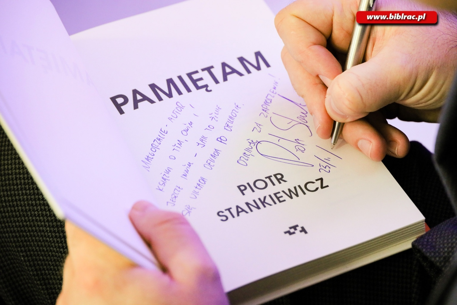 Zdjęcie w galerii na portalu naszraciborz.pl: O pamięci i stoicyzmie w raciborskiej bibliotece [FOTO] wiadomości z regionu