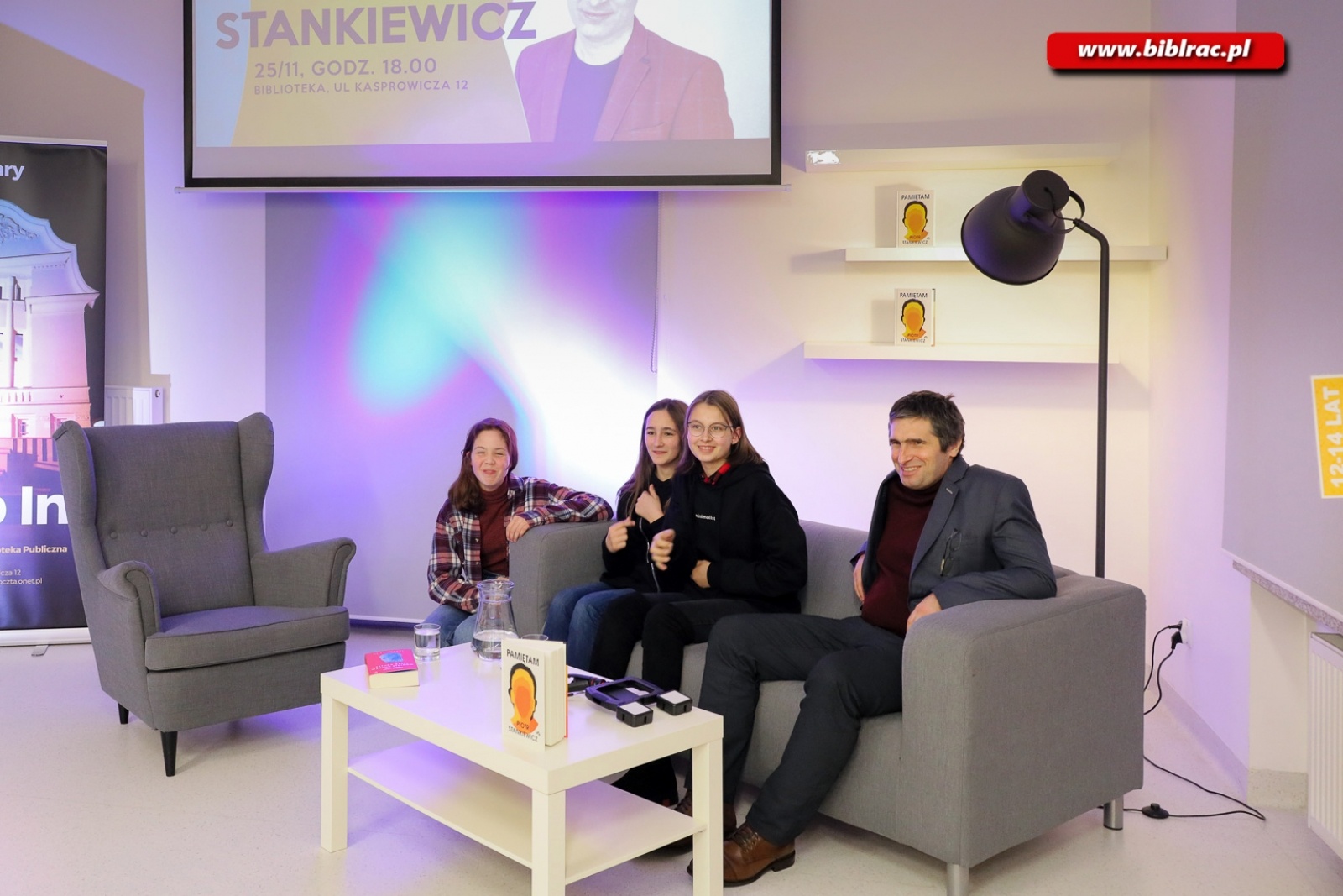 Zdjęcie w galerii na portalu naszraciborz.pl: O pamięci i stoicyzmie w raciborskiej bibliotece [FOTO] wiadomości z regionu