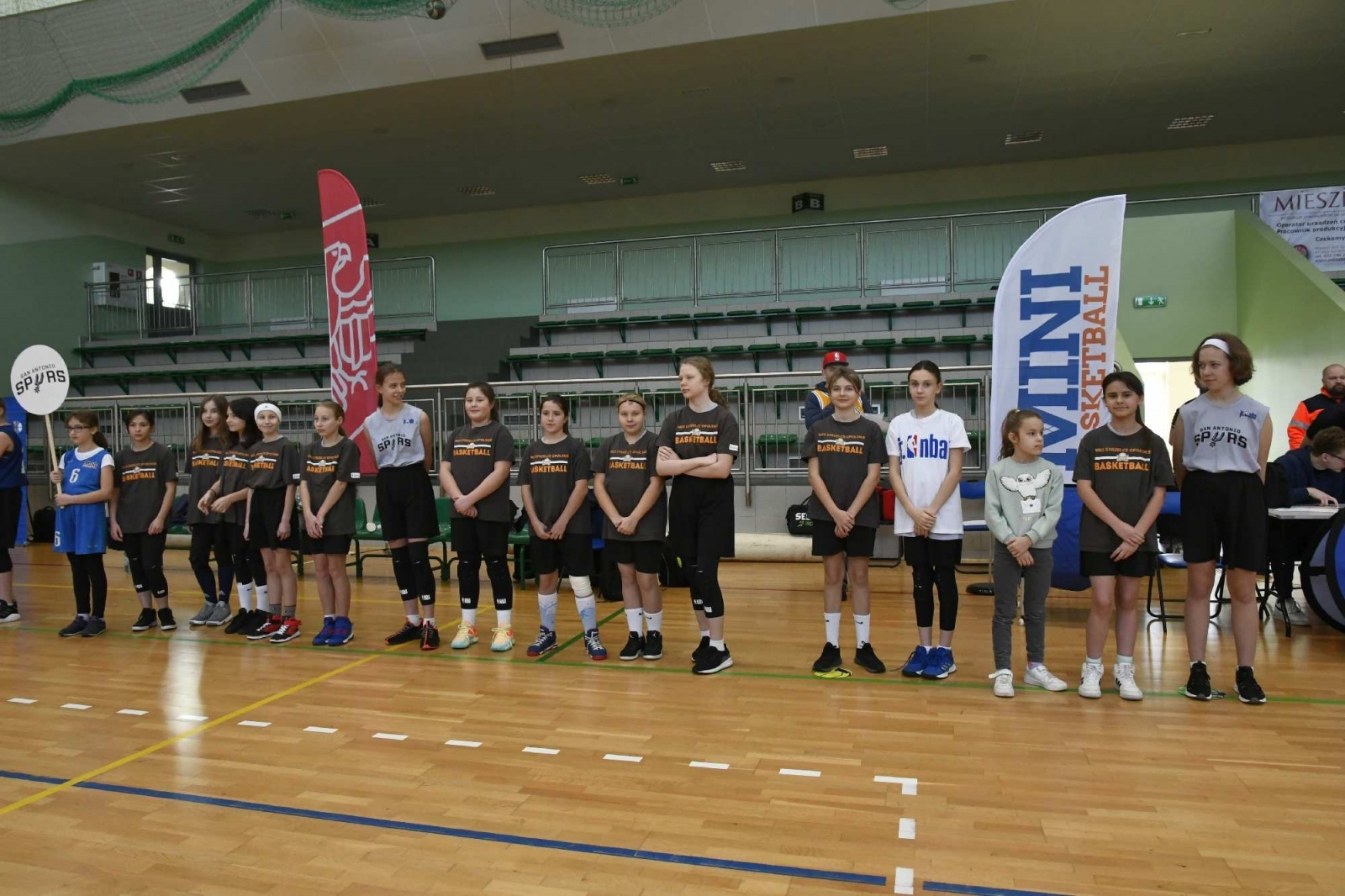 Zdjęcie w galerii na portalu naszraciborz.pl: Jr. NBA League w Raciborzu. Przyszłe gwiazdy koszykówki w Arenie Rafako [FOTO i WIDEO] wiadomości z regionu