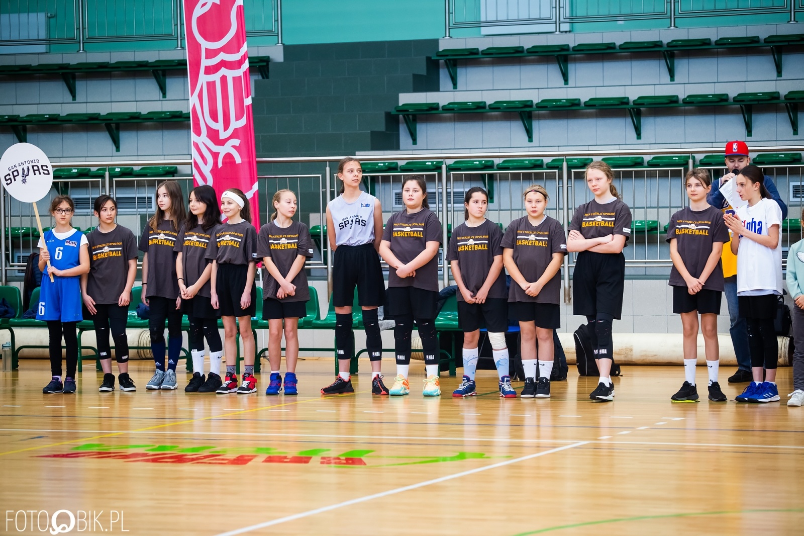 Zdjęcie w galerii na portalu naszraciborz.pl: Jr. NBA League w Raciborzu. Przyszłe gwiazdy koszykówki w Arenie Rafako [FOTO i WIDEO] wiadomości z regionu