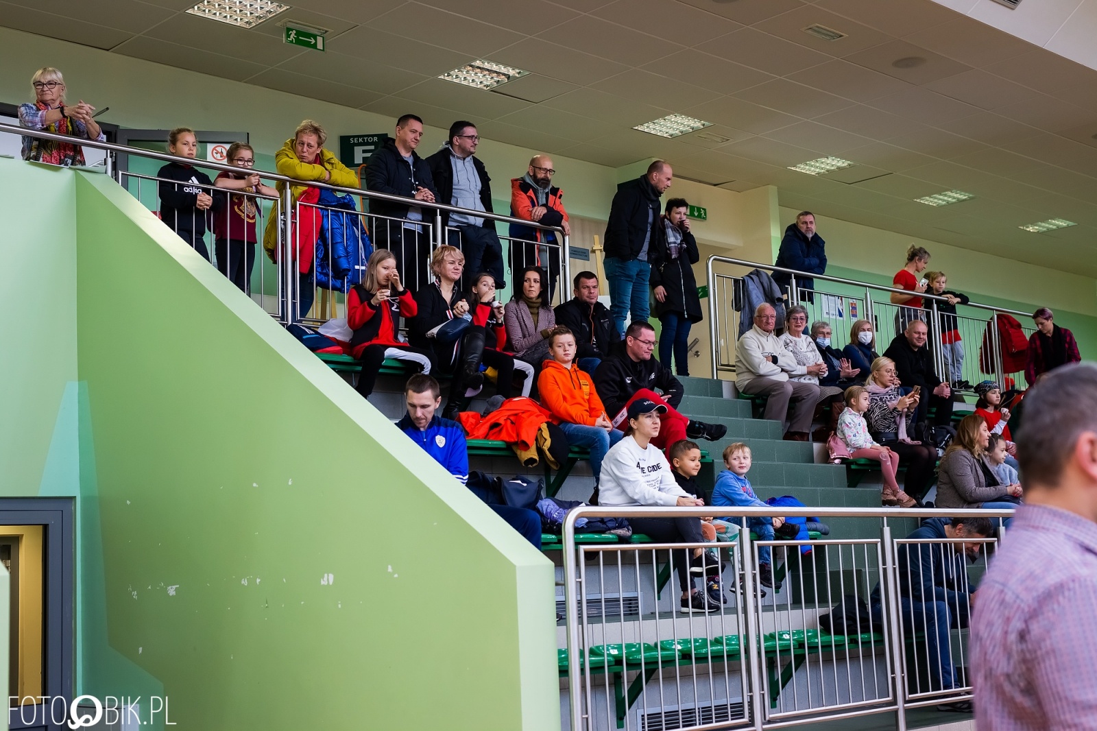 Zdjęcie w galerii na portalu naszraciborz.pl: Jr. NBA League w Raciborzu. Przyszłe gwiazdy koszykówki w Arenie Rafako [FOTO i WIDEO] wiadomości z regionu