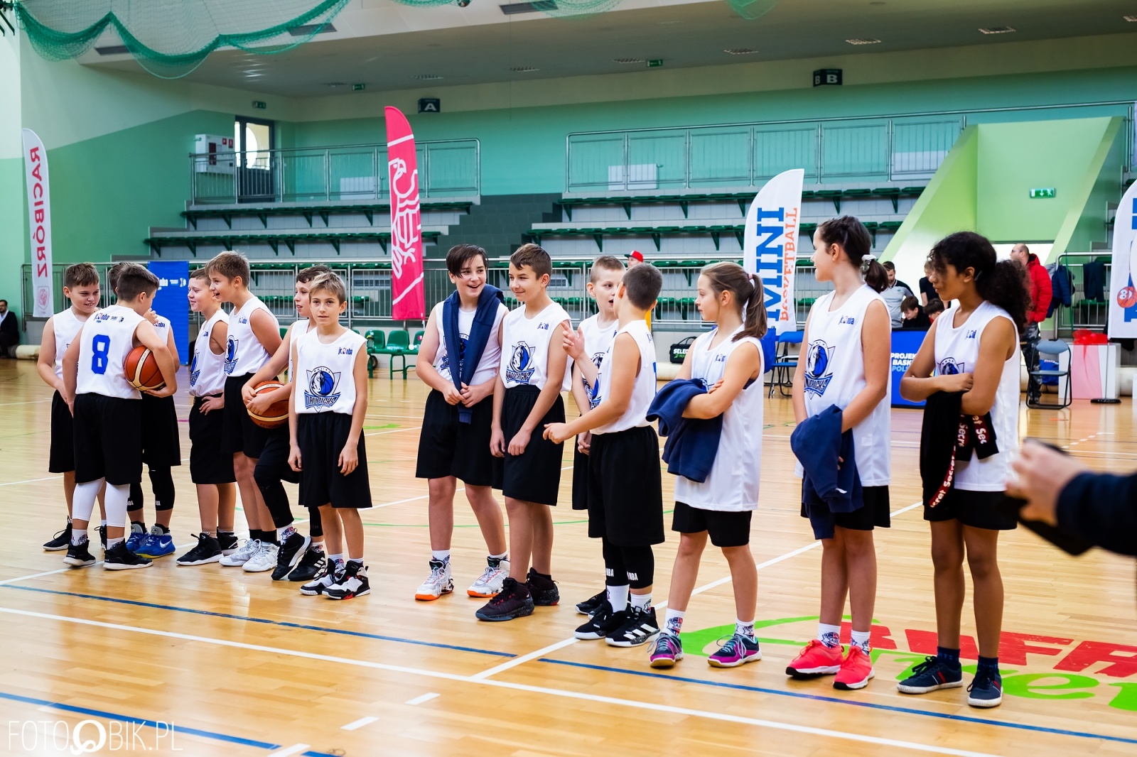 Zdjęcie w galerii na portalu naszraciborz.pl: Jr. NBA League w Raciborzu. Przyszłe gwiazdy koszykówki w Arenie Rafako [FOTO i WIDEO] wiadomości z regionu