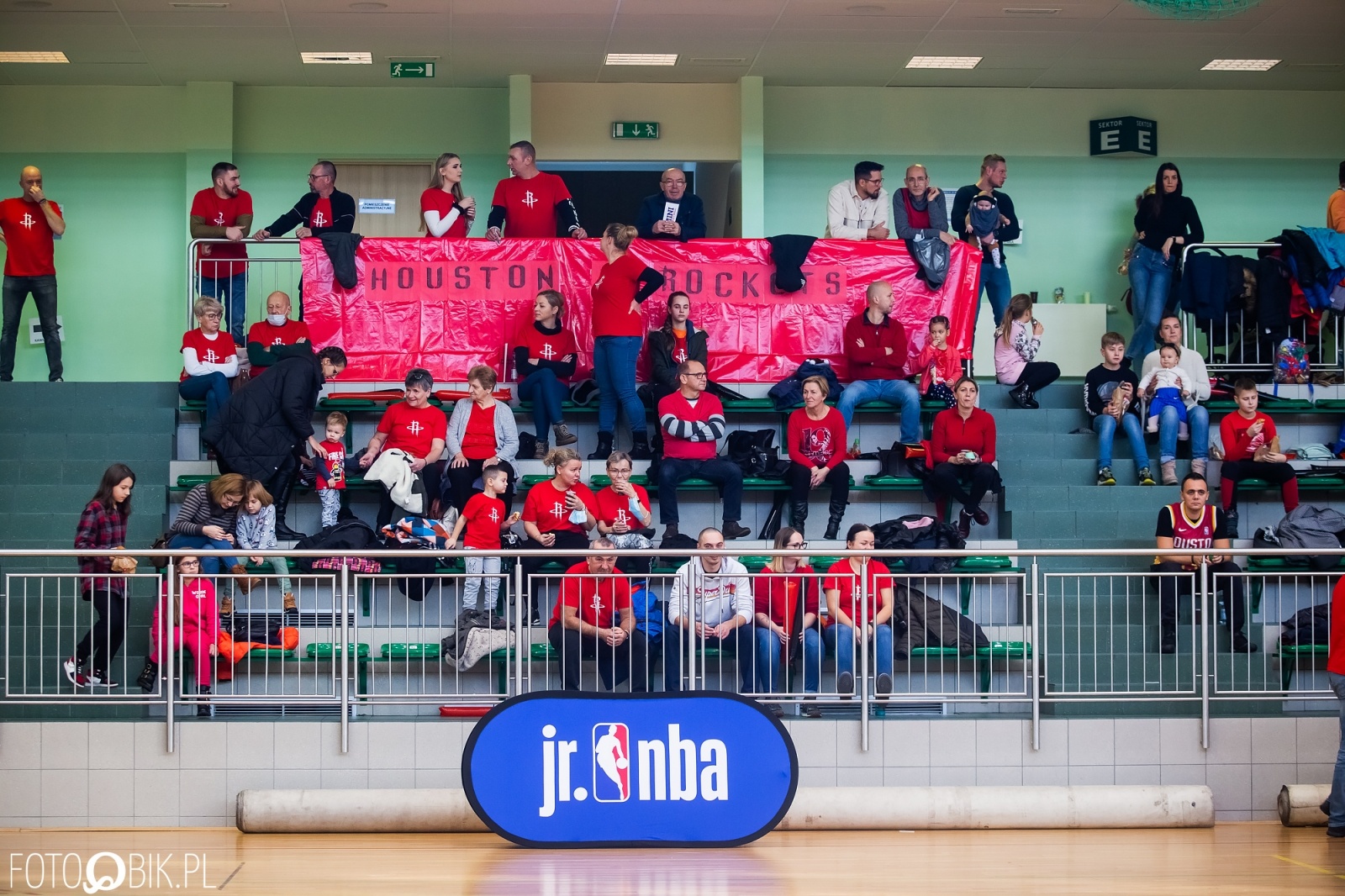 Zdjęcie w galerii na portalu naszraciborz.pl: Jr. NBA League w Raciborzu. Przyszłe gwiazdy koszykówki w Arenie Rafako [FOTO i WIDEO] wiadomości z regionu