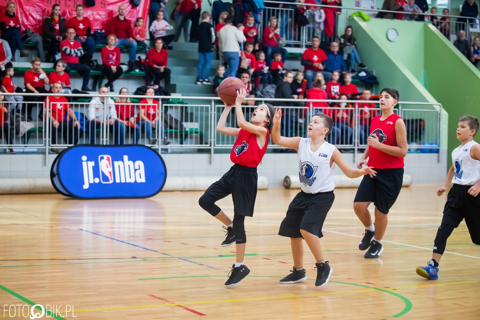 Zdjęcie w galerii na portalu naszraciborz.pl: Jr. NBA League w Raciborzu. Przyszłe gwiazdy koszykówki w Arenie Rafako [FOTO i WIDEO] wiadomości z regionu