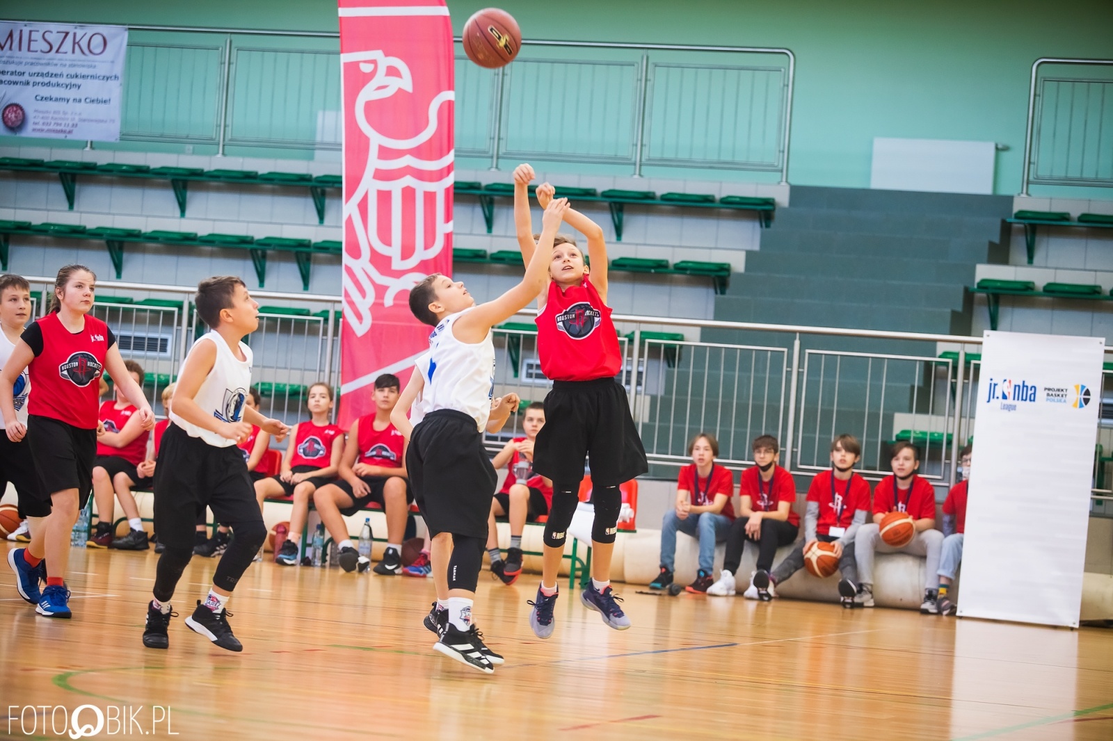 Zdjęcie w galerii na portalu naszraciborz.pl: Jr. NBA League w Raciborzu. Przyszłe gwiazdy koszykówki w Arenie Rafako [FOTO i WIDEO] wiadomości z regionu