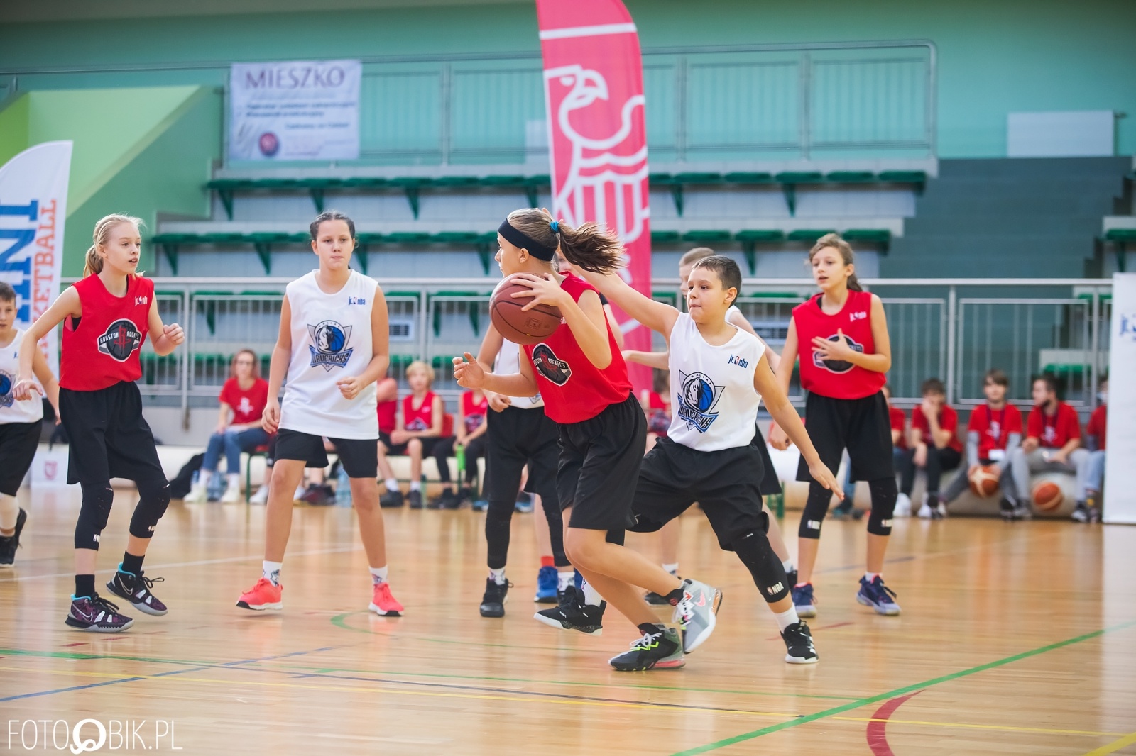 Zdjęcie w galerii na portalu naszraciborz.pl: Jr. NBA League w Raciborzu. Przyszłe gwiazdy koszykówki w Arenie Rafako [FOTO i WIDEO] wiadomości z regionu