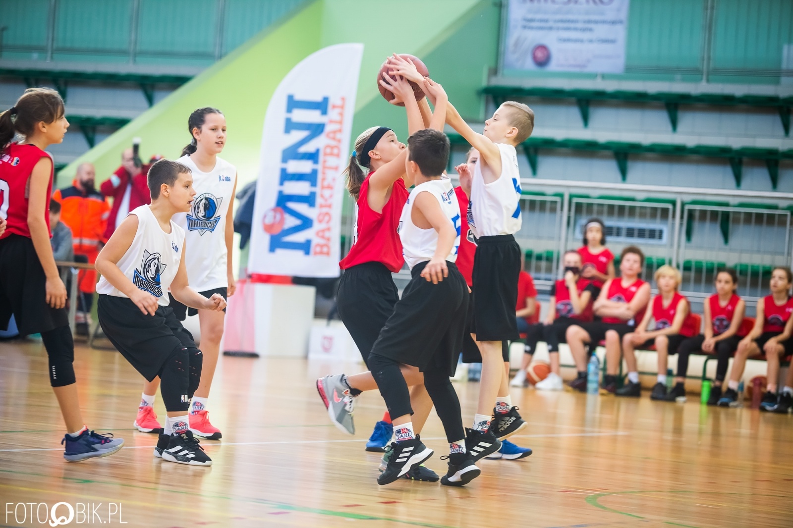 Zdjęcie w galerii na portalu naszraciborz.pl: Jr. NBA League w Raciborzu. Przyszłe gwiazdy koszykówki w Arenie Rafako [FOTO i WIDEO] wiadomości z regionu