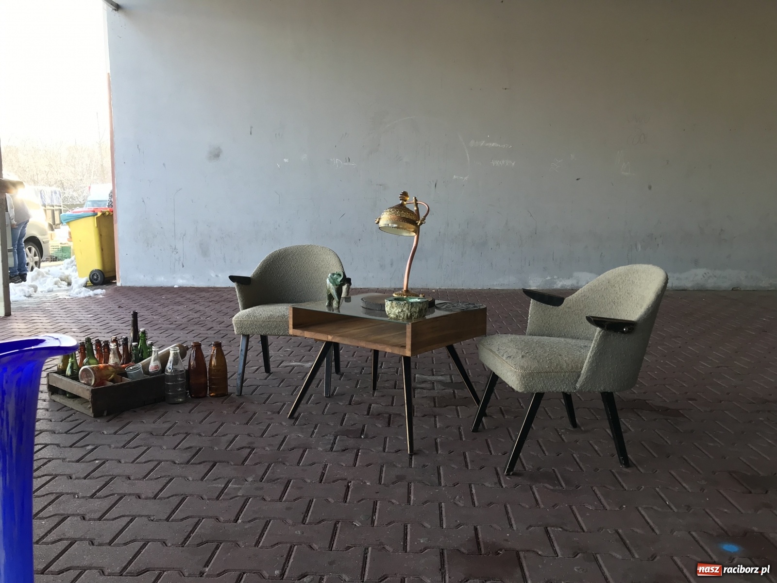 Zdjęcie w galerii na portalu naszraciborz.pl: Śnieg nie odstraszył kupców i klientów wiadomości z regionu