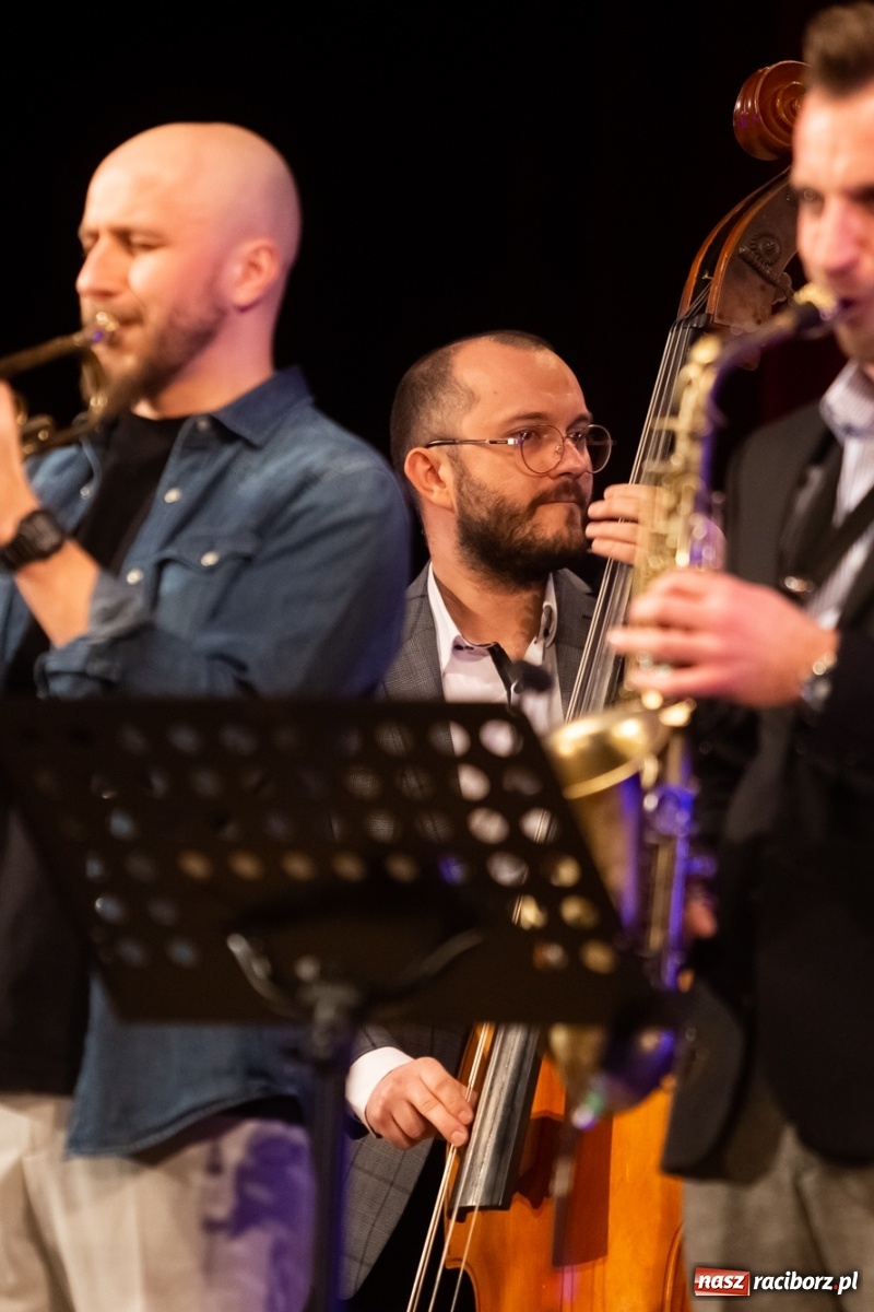 Zdjęcie w galerii na portalu naszraciborz.pl: Raciborskie Zaduszki Jazzowe w RCK wiadomości z regionu