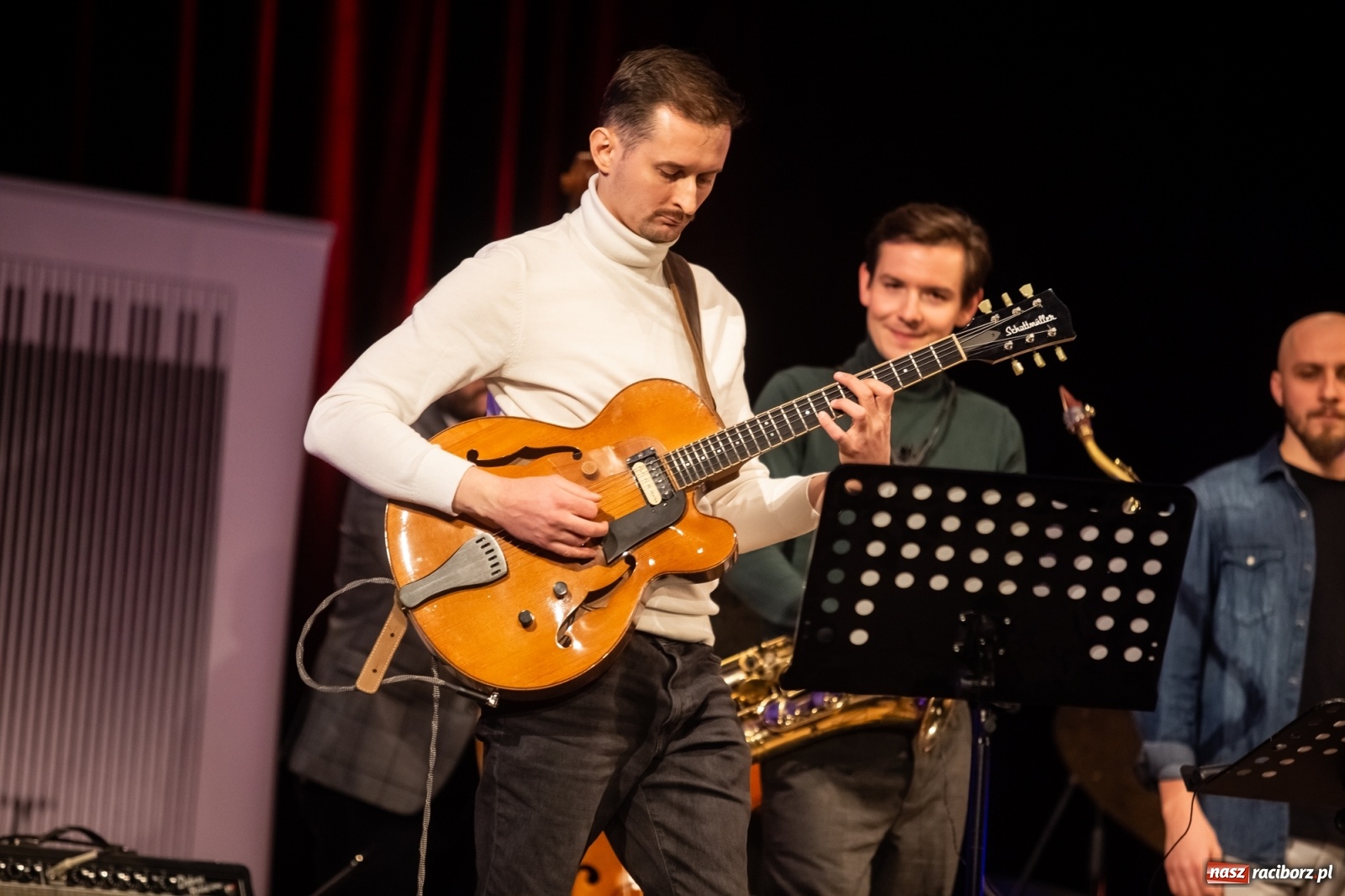 Zdjęcie w galerii na portalu naszraciborz.pl: Raciborskie Zaduszki Jazzowe w RCK wiadomości z regionu