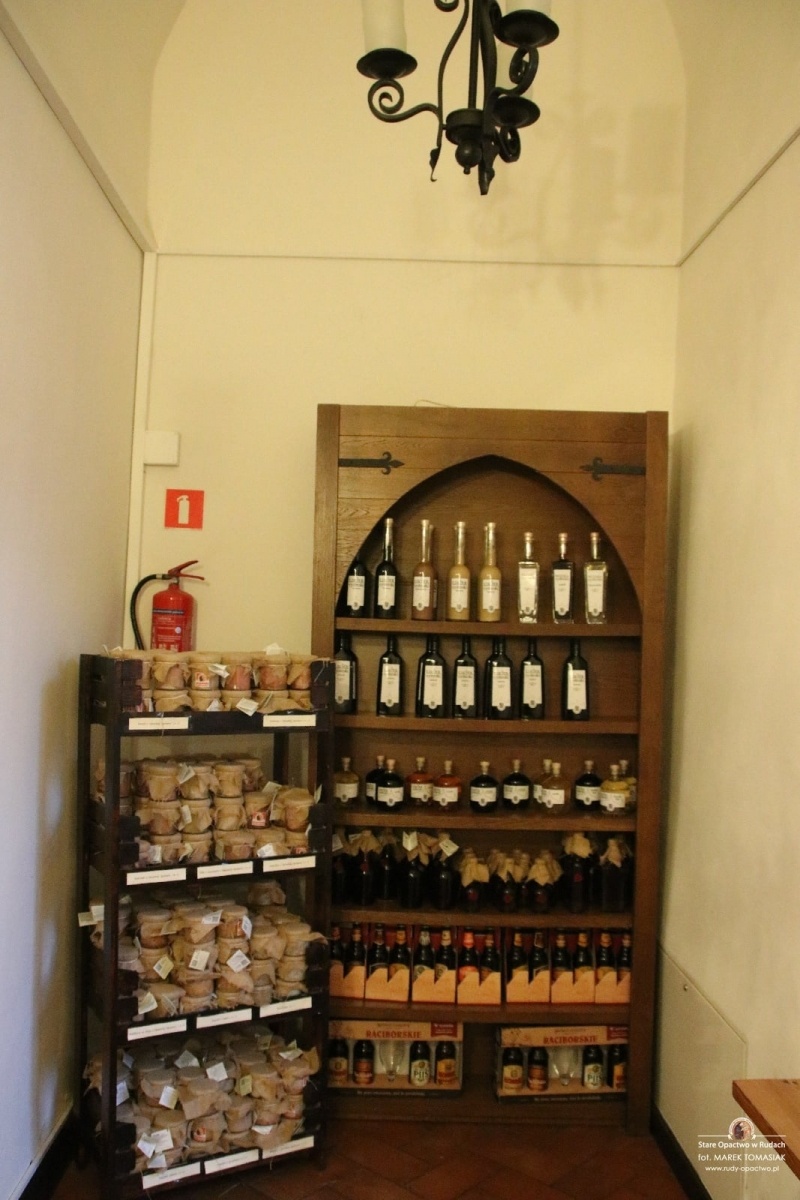 Zdjęcie w galerii na portalu naszraciborz.pl: Jarmark w starym opactwie w Rudach. Czekają na was cysterskie smakołyki i inne niespodzianki wiadomości z regionu