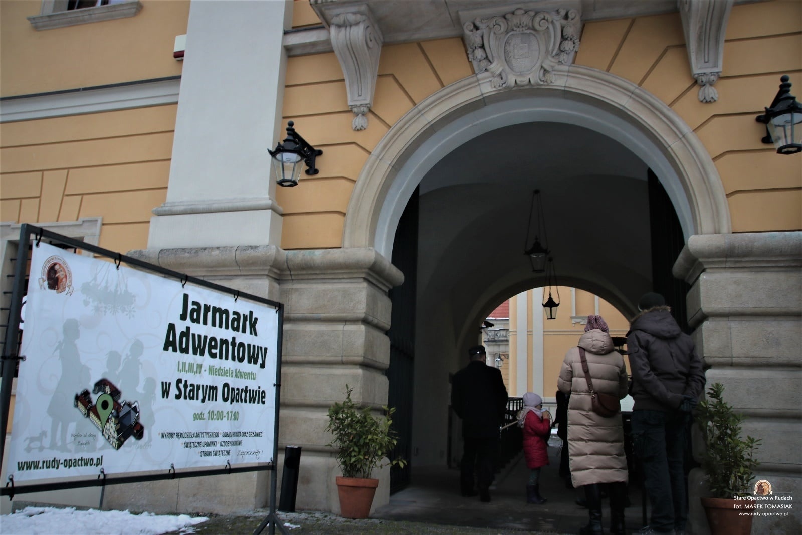 Zdjęcie w galerii na portalu naszraciborz.pl: Jarmark w starym opactwie w Rudach. Czekają na was cysterskie smakołyki i inne niespodzianki wiadomości z regionu