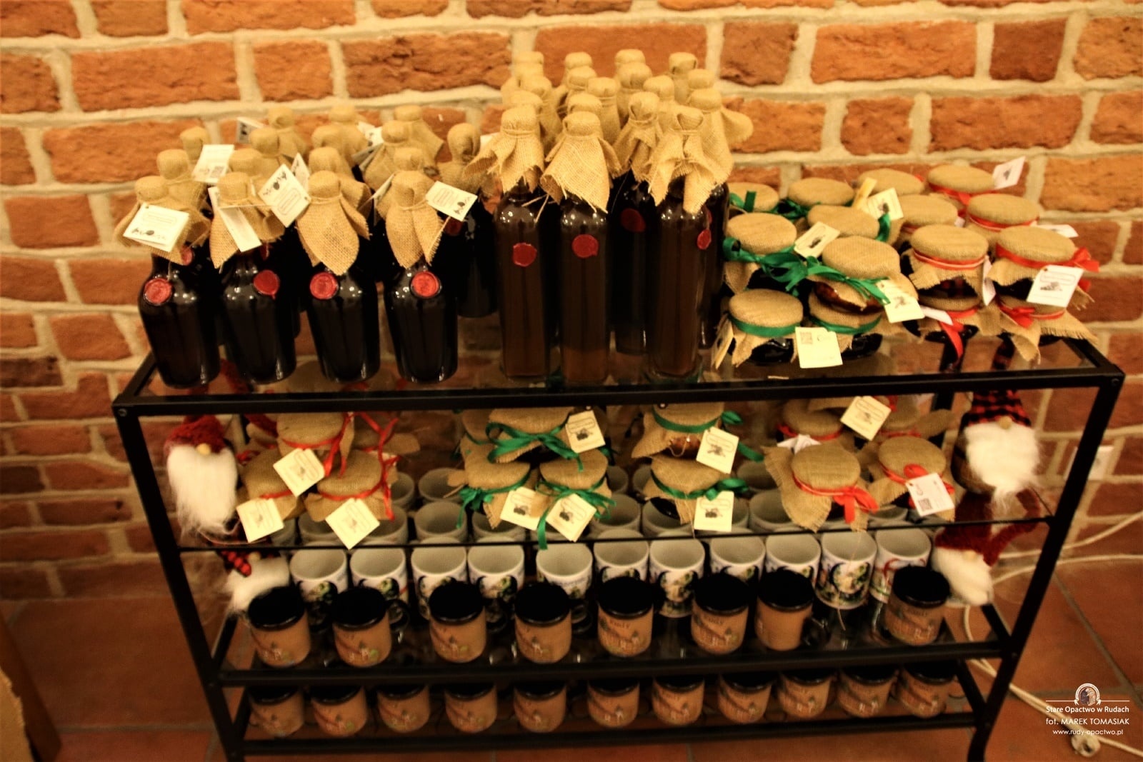 Zdjęcie w galerii na portalu naszraciborz.pl: Jarmark w starym opactwie w Rudach. Czekają na was cysterskie smakołyki i inne niespodzianki wiadomości z regionu