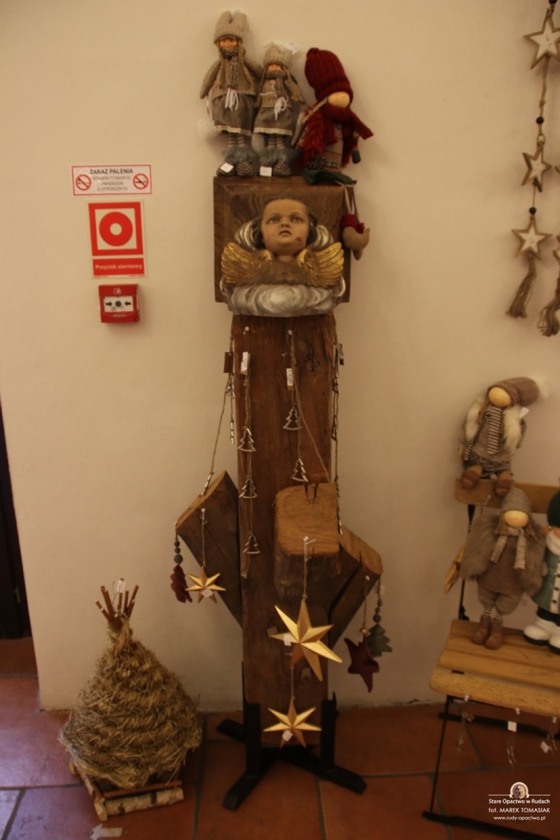 Zdjęcie w galerii na portalu naszraciborz.pl: Jarmark w starym opactwie w Rudach. Czekają na was cysterskie smakołyki i inne niespodzianki wiadomości z regionu