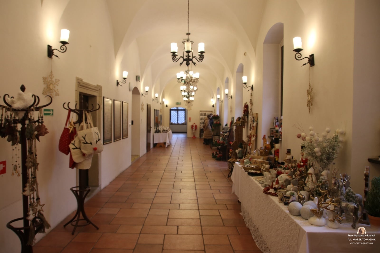 Zdjęcie w galerii na portalu naszraciborz.pl: Jarmark w starym opactwie w Rudach. Czekają na was cysterskie smakołyki i inne niespodzianki wiadomości z regionu