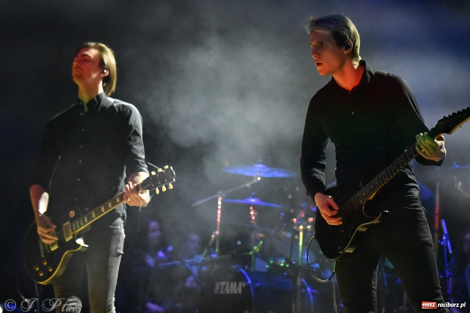 Zdjęcie w galerii na portalu naszraciborz.pl: Metallica symfonicznie. Pełna sala w RCK! wiadomości z regionu