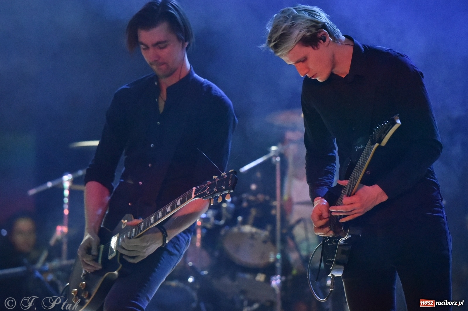 Zdjęcie w galerii na portalu naszraciborz.pl: Metallica symfonicznie. Pełna sala w RCK! wiadomości z regionu