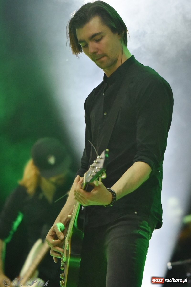 Zdjęcie w galerii na portalu naszraciborz.pl: Metallica symfonicznie. Pełna sala w RCK! wiadomości z regionu