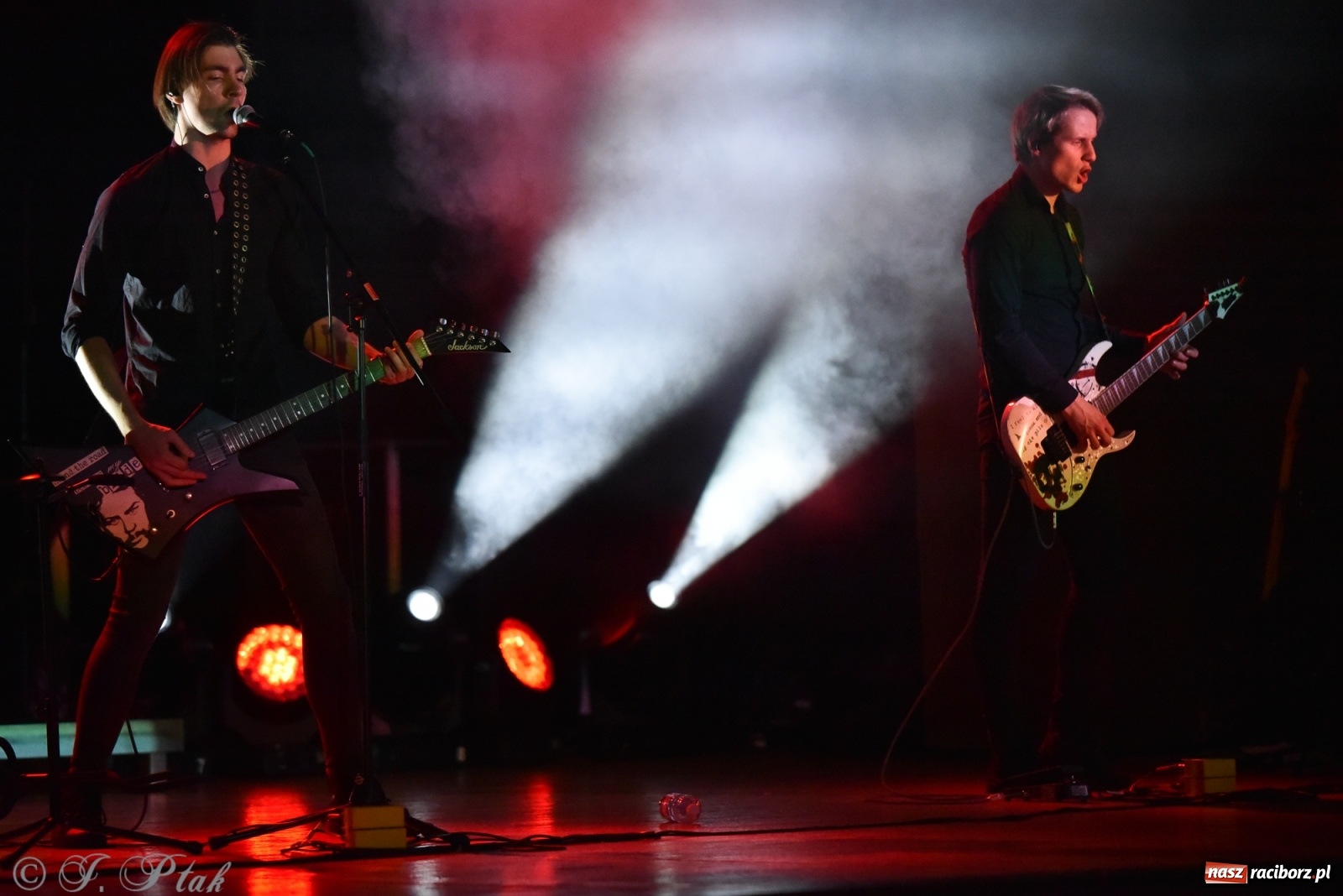 Zdjęcie w galerii na portalu naszraciborz.pl: Metallica symfonicznie. Pełna sala w RCK! wiadomości z regionu