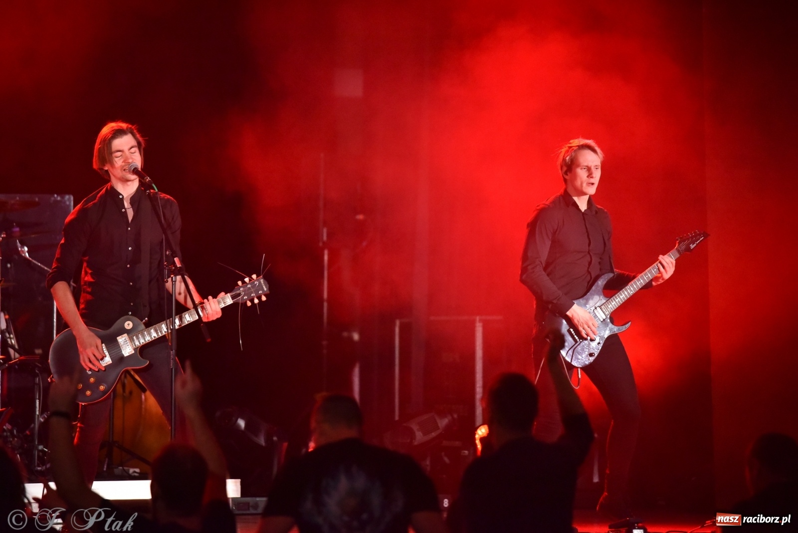 Zdjęcie w galerii na portalu naszraciborz.pl: Metallica symfonicznie. Pełna sala w RCK! wiadomości z regionu