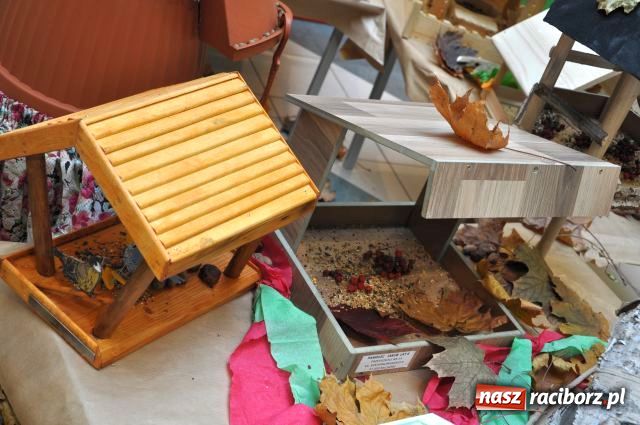 Zdjęcie w galerii na portalu naszraciborz.pl: Przedszkolaki pomagają ptakom wiadomości z regionu