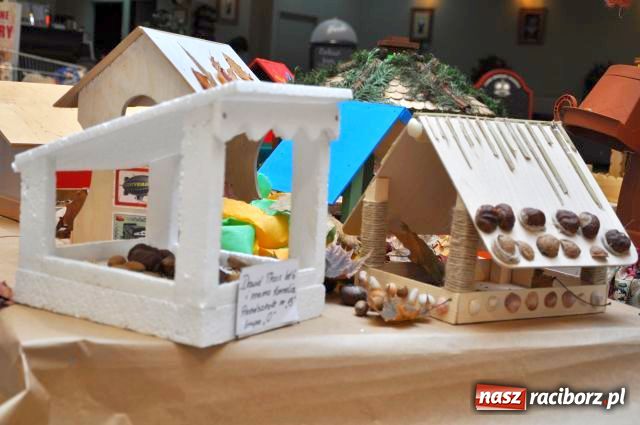 Zdjęcie w galerii na portalu naszraciborz.pl: Przedszkolaki pomagają ptakom wiadomości z regionu