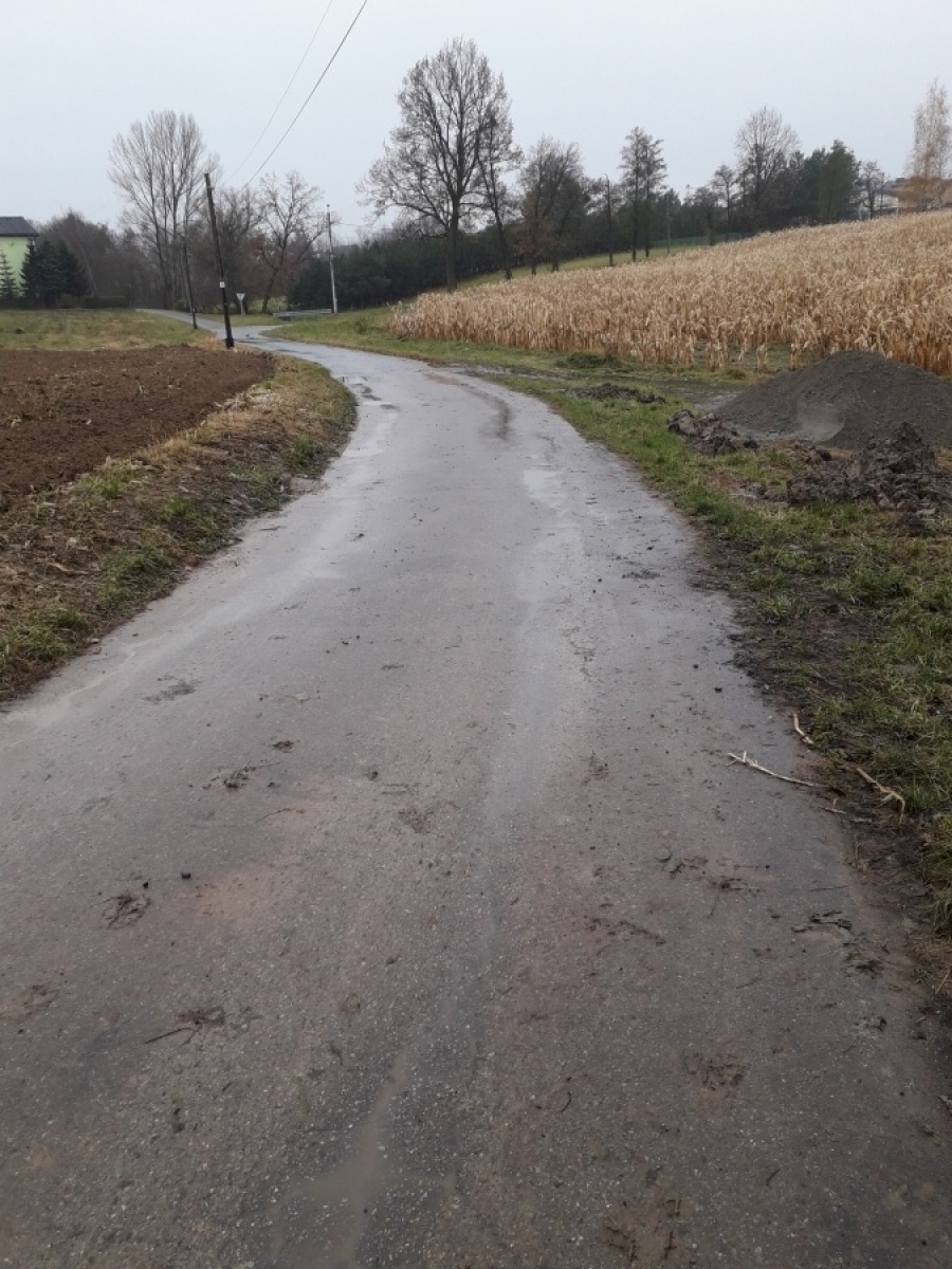 Zdjęcie w galerii na portalu naszraciborz.pl: W Nowej Wiosce naprawią zniszczoną drogę wiadomości z regionu